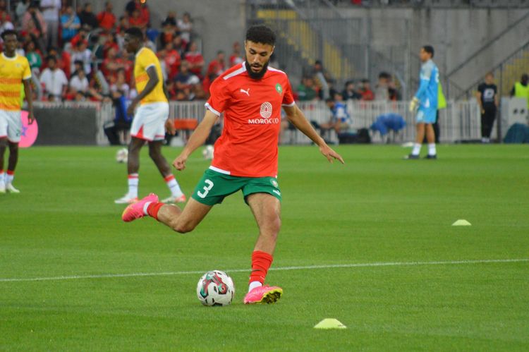 Mazraoui é liberado e vira reforço do Marrocos contra o Brasil