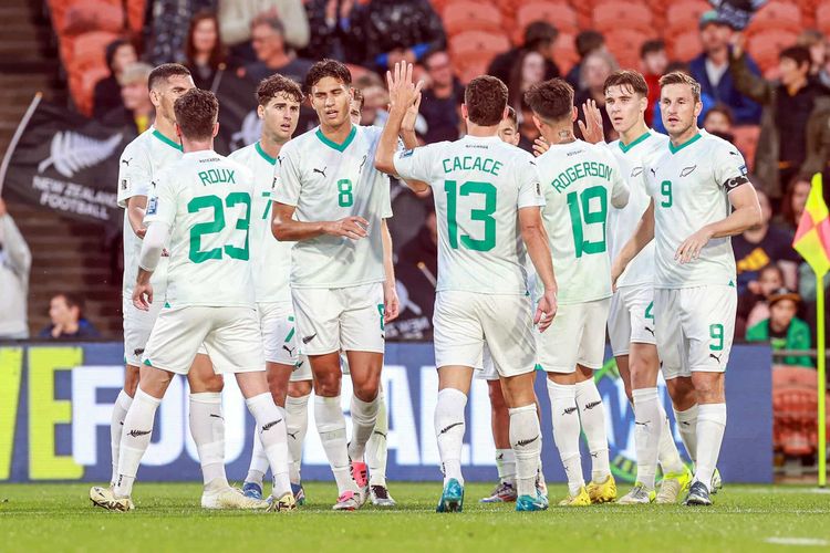 Nova Zelândia corta titular horas antes da estreia na Copa
