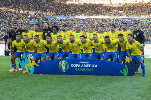 Jogadores da Seleção Brasileira posam antes da final da Copa América de 2019 contra o Peru.
