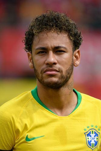 Neymar com a camisa da seleção brasileira em amistoso contra a Áustria em 2018